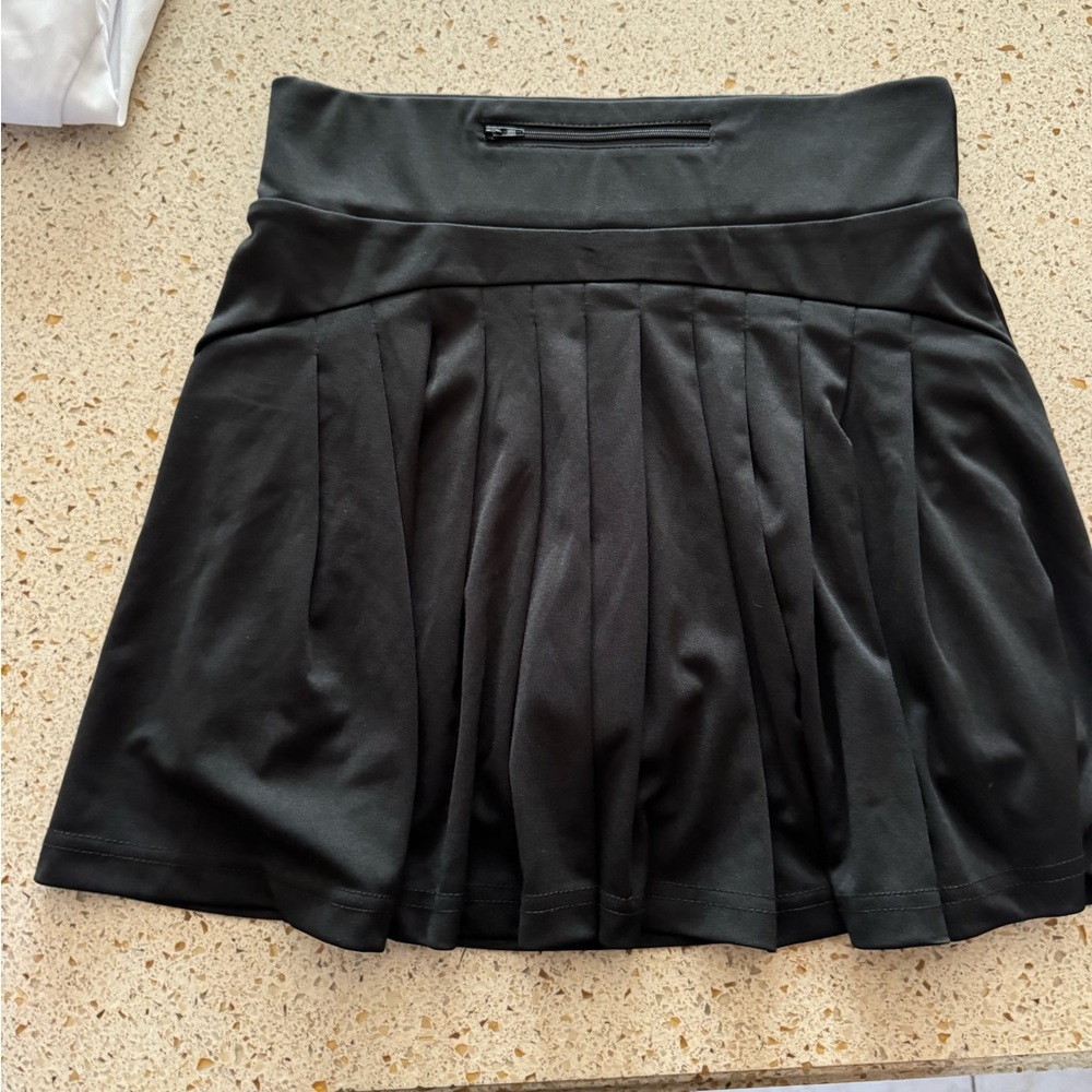 Skort